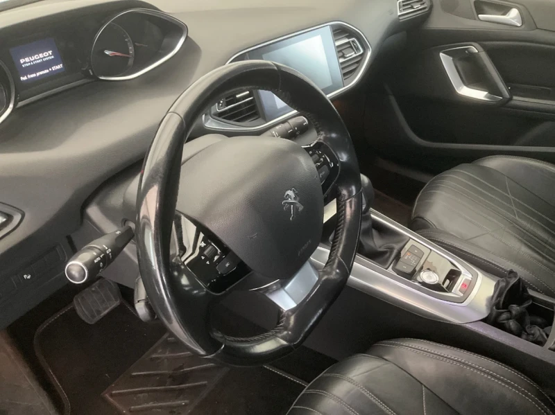 Peugeot 308, снимка 11 - Автомобили и джипове - 52770522