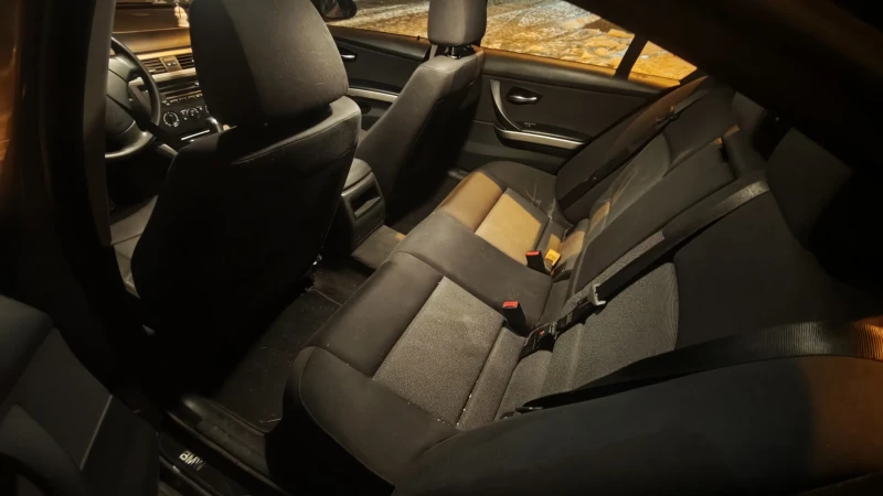 BMW 320, снимка 4 - Автомобили и джипове - 53048693