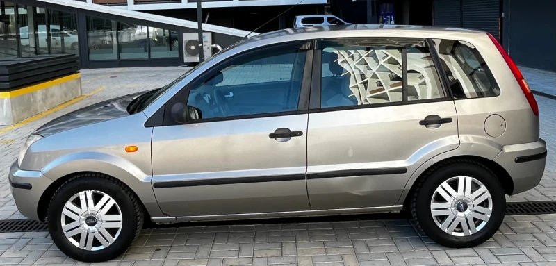 Ford Fusion 1.4TDCI/2003/Г, снимка 2 - Автомобили и джипове - 53133732
