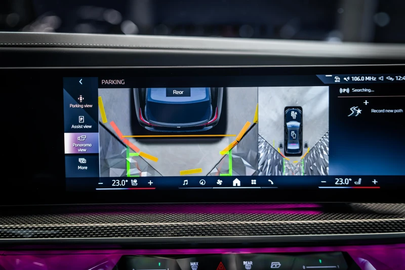 BMW 750 e xDrive Hybrid* Pano* Bowers&Wilkins, снимка 16 - Автомобили и джипове - 53564050