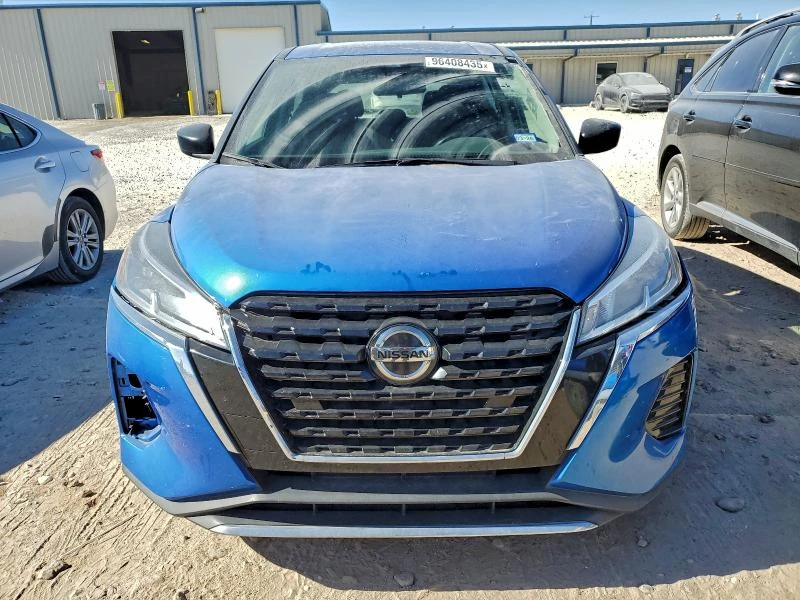 Nissan Micra 1.6L 4 Front-wheel Drive, снимка 9 - Автомобили и джипове - 52903004