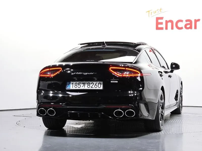 Kia Stinger 3.3 Turbo Awd Gt, снимка 4 - Автомобили и джипове - 55574347