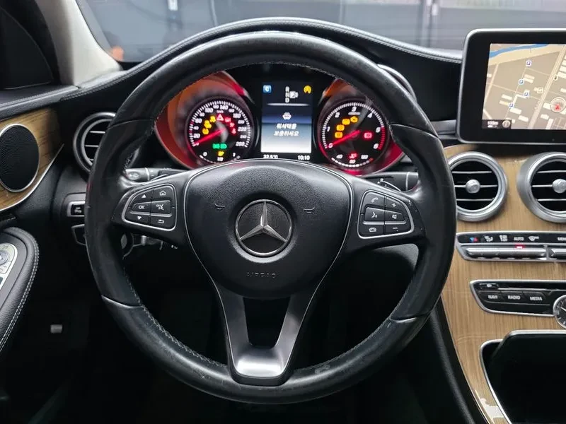 Mercedes-Benz C 220 EXCLUSIVE, снимка 13 - Автомобили и джипове - 55924759