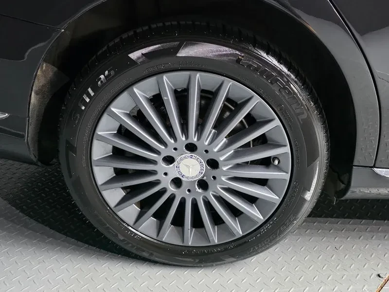 Mercedes-Benz C 220 EXCLUSIVE, снимка 5 - Автомобили и джипове - 55924759