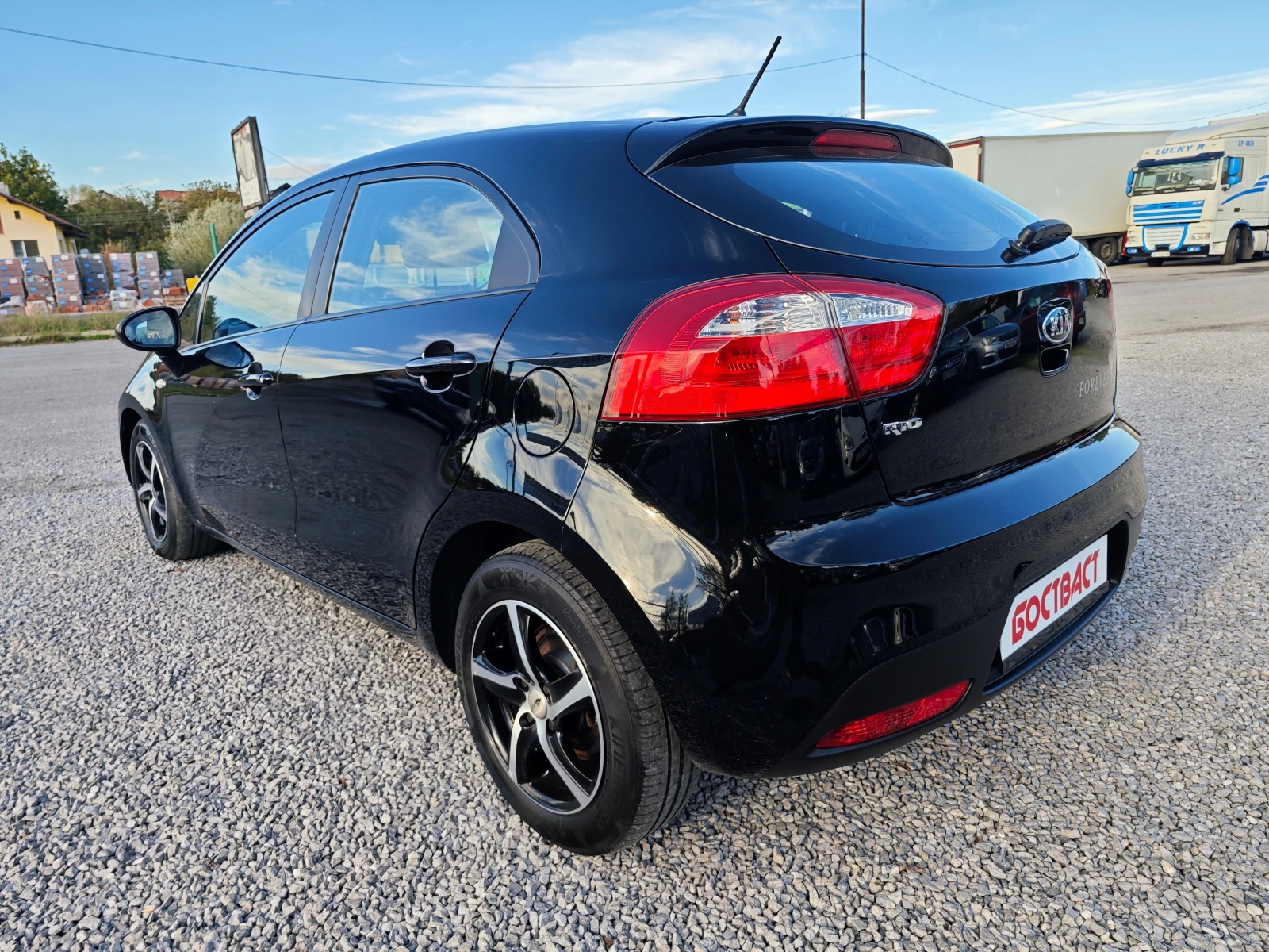 Kia Rio 1, 25i - изображение 3