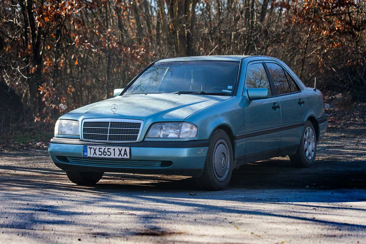 Mercedes-Benz C 200  - изображение 3