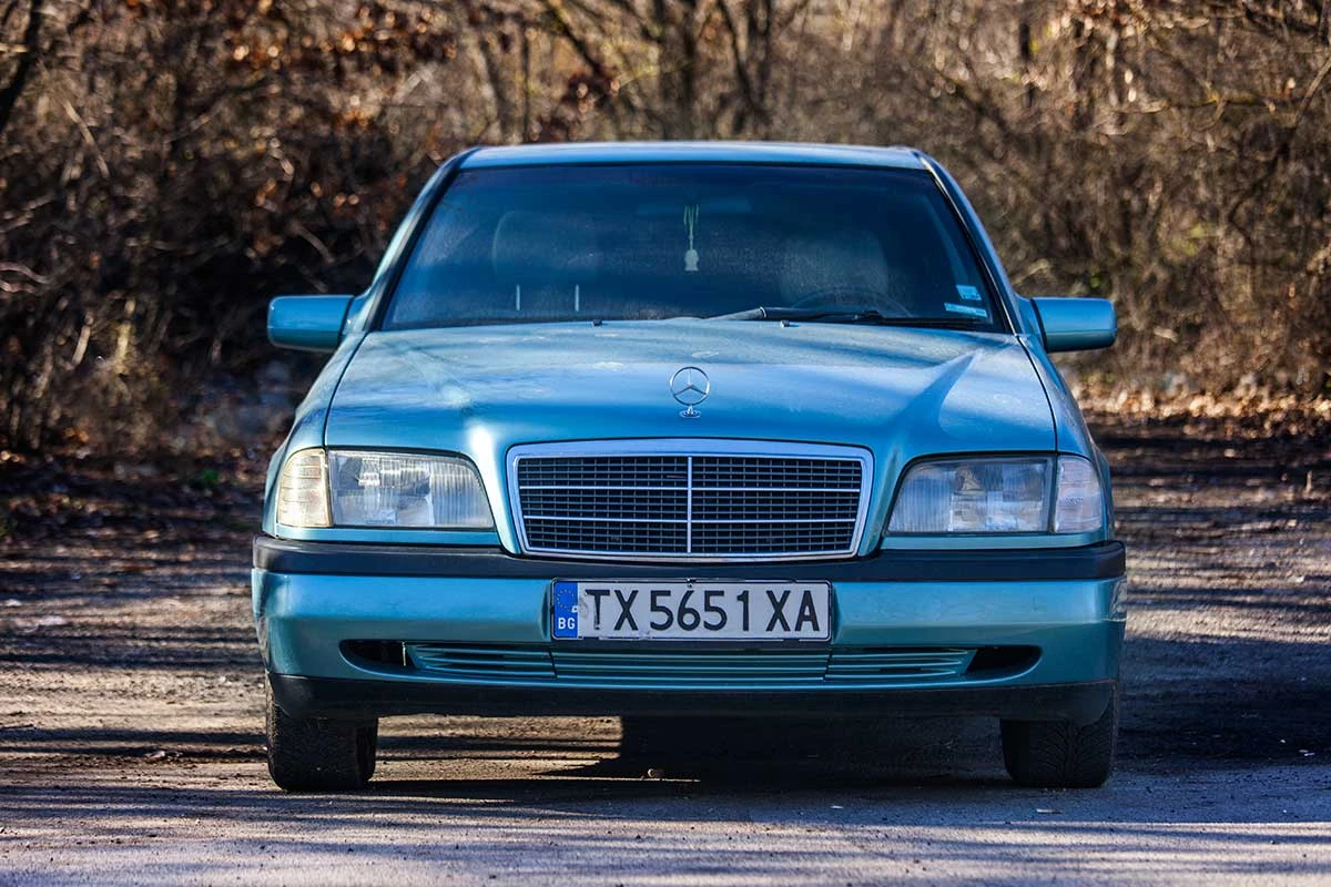 Mercedes-Benz C 200  - изображение 2