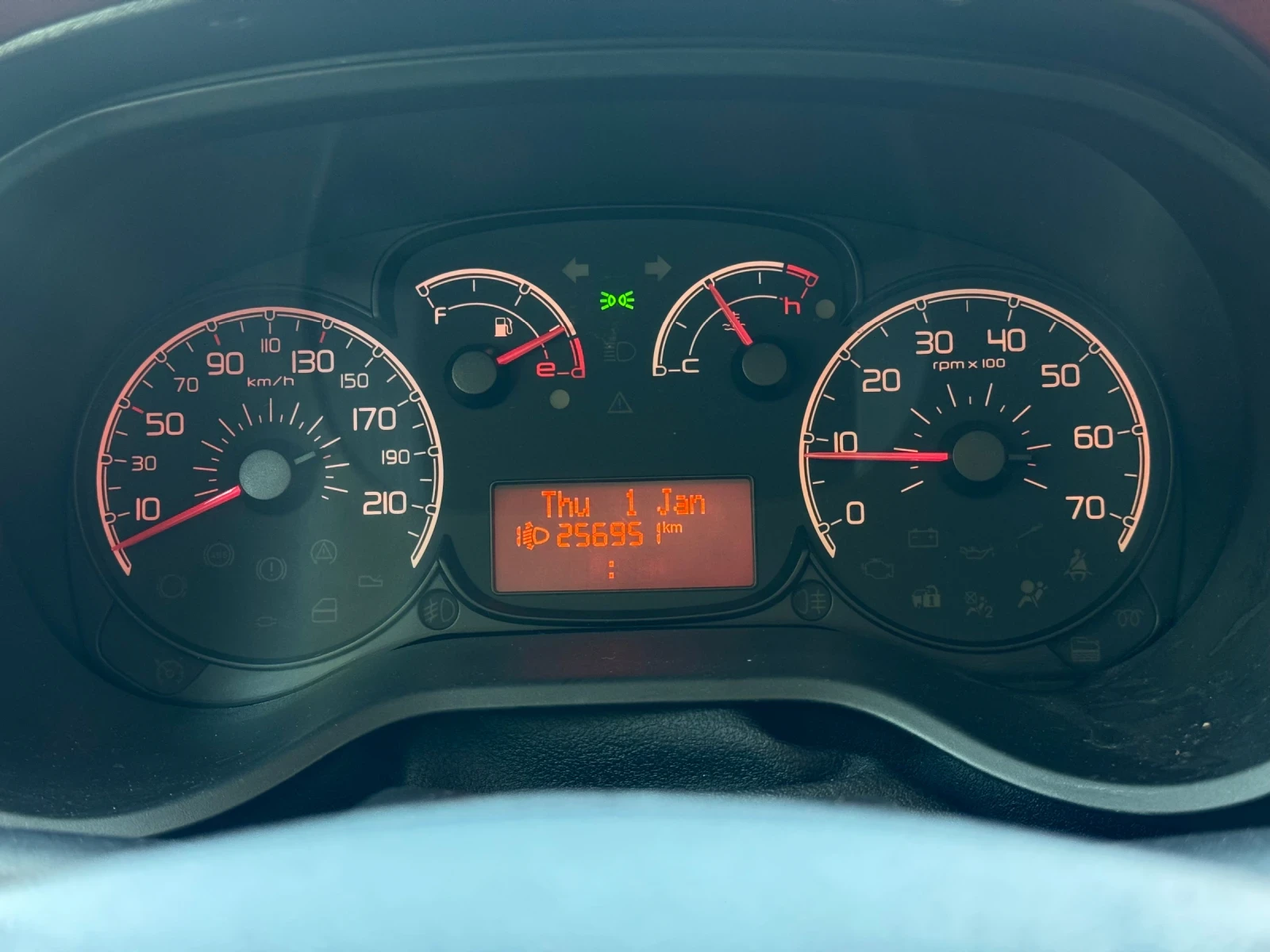 Fiat Doblo 1.4 ГАЗ Ръчка 75кс - изображение 8