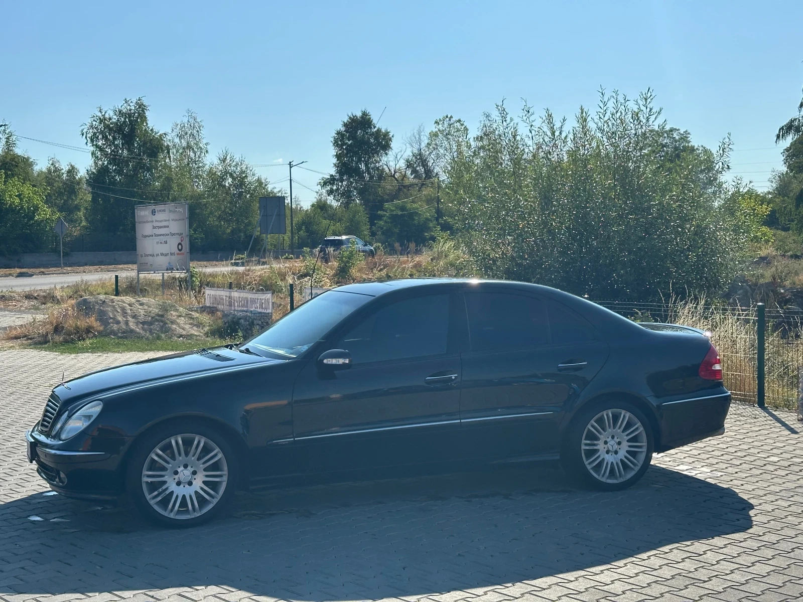 Mercedes-Benz E 270  - изображение 3