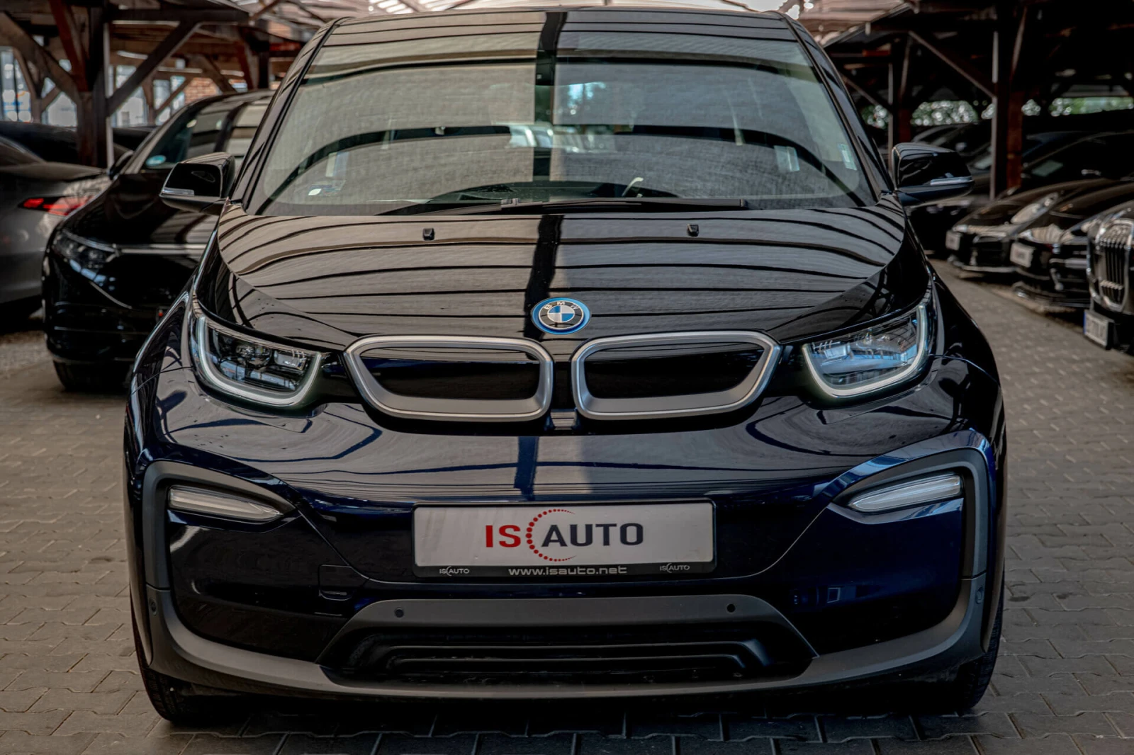 BMW i3 120Ah/Navi/Led - изображение 2