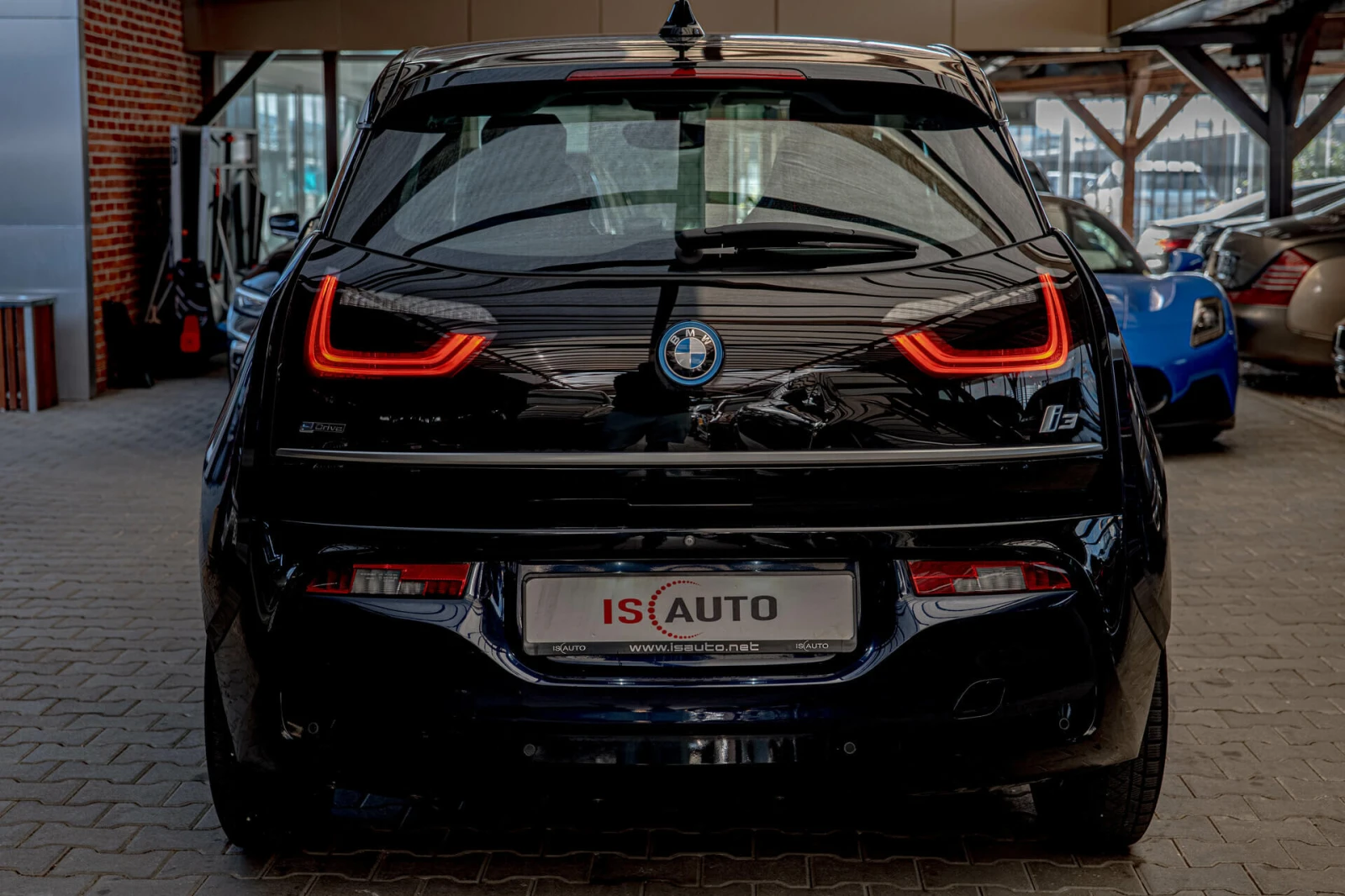 BMW i3 120Ah/Navi/Led - изображение 4