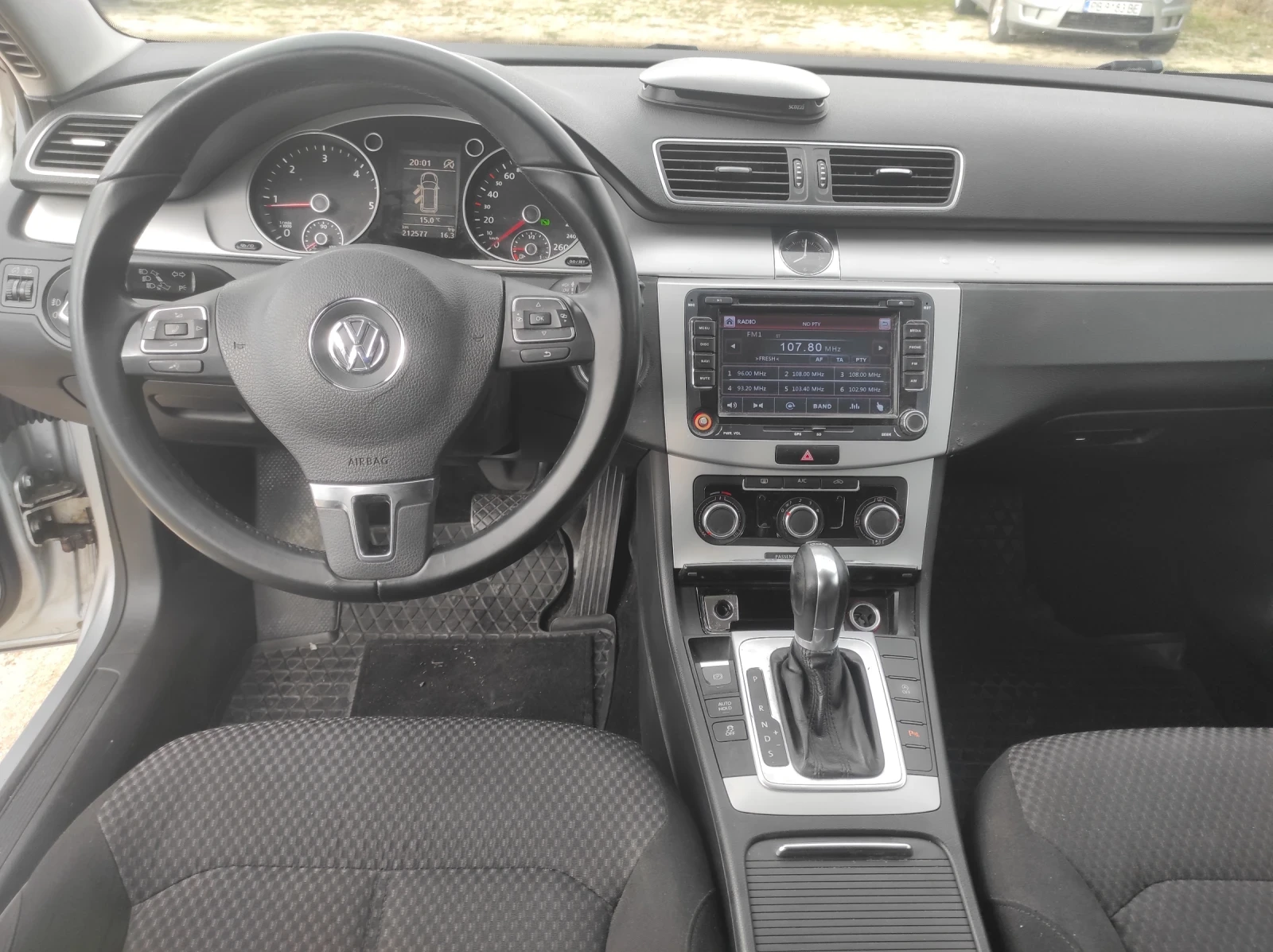 VW Passat 2.0TDI  DSJ - изображение 9