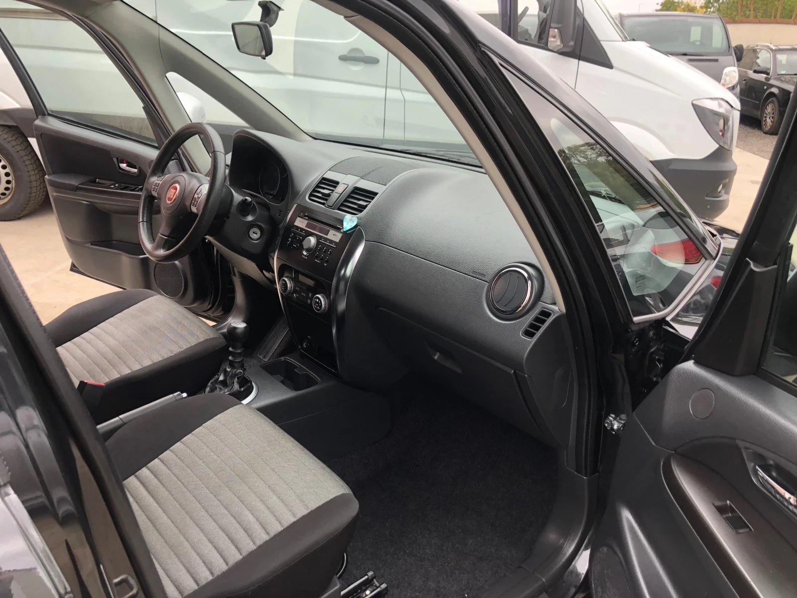 Fiat Sedici 4х4 - изображение 9