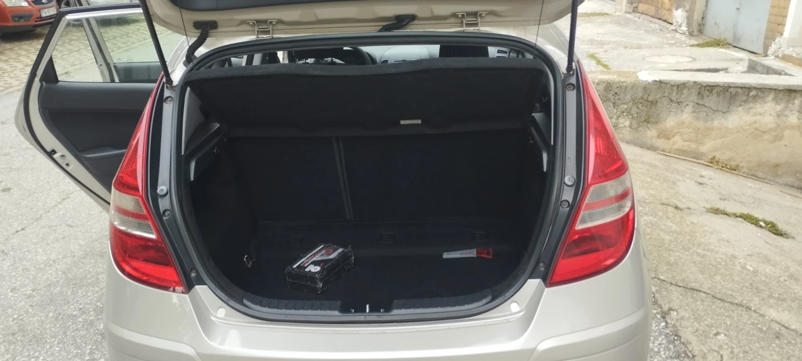 Hyundai I30 1.6 - изображение 10