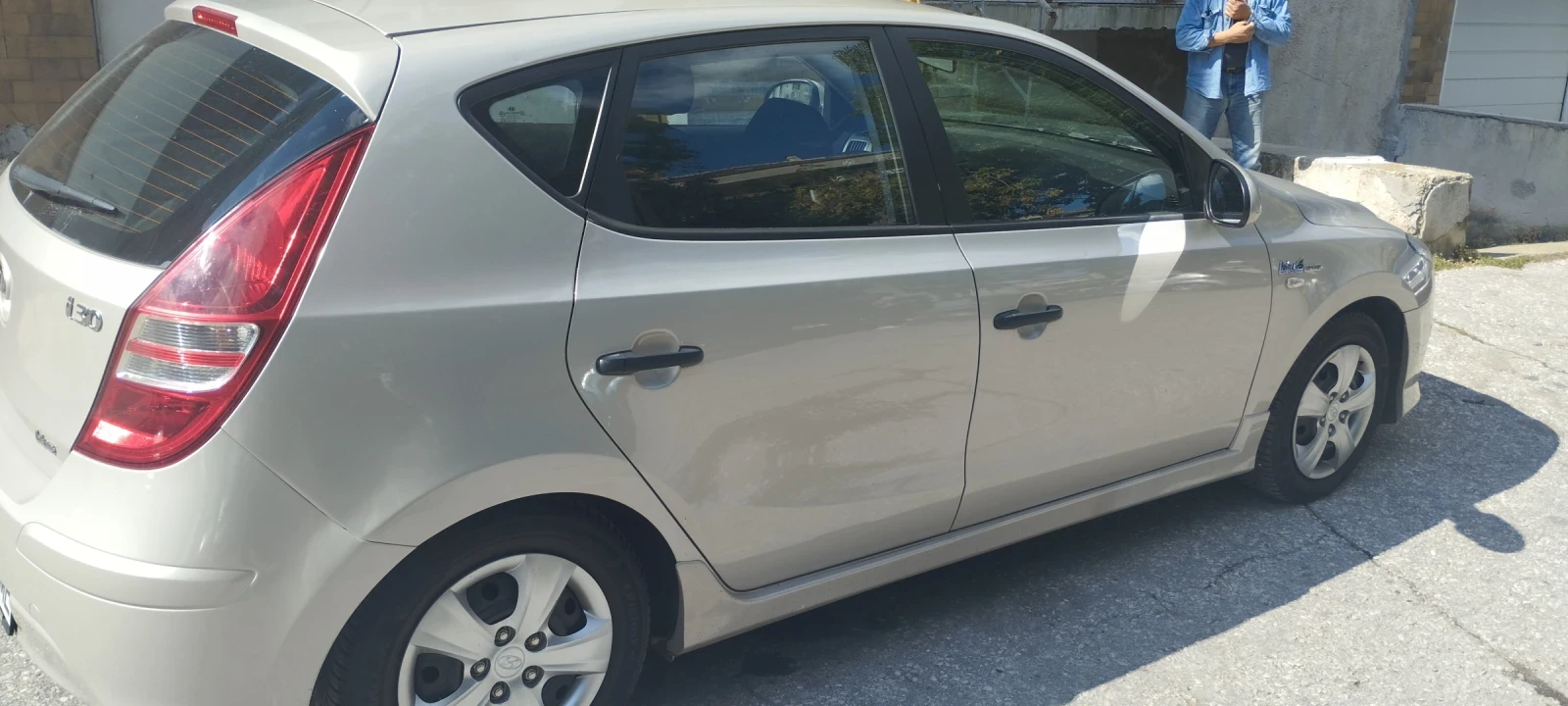 Hyundai I30 1.6 | Mobile.bg   13