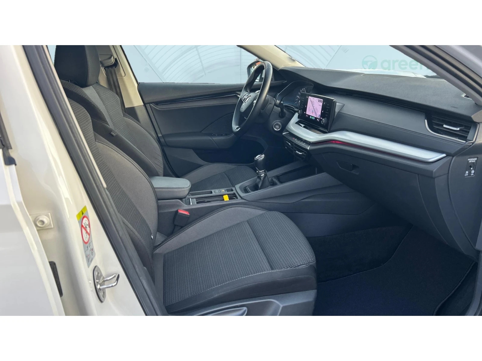 Skoda Octavia 2.0 TDi  M/T, Месечна вноска от 499 лв. - изображение 9