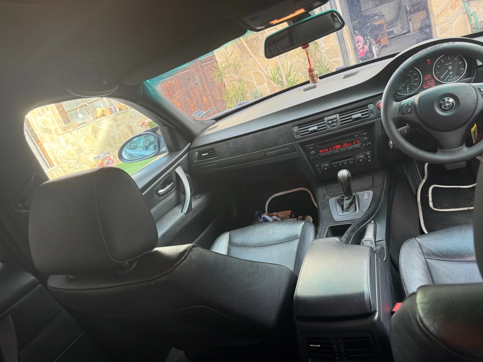 BMW 330 330i, снимка 3 - Автомобили и джипове - 53831817