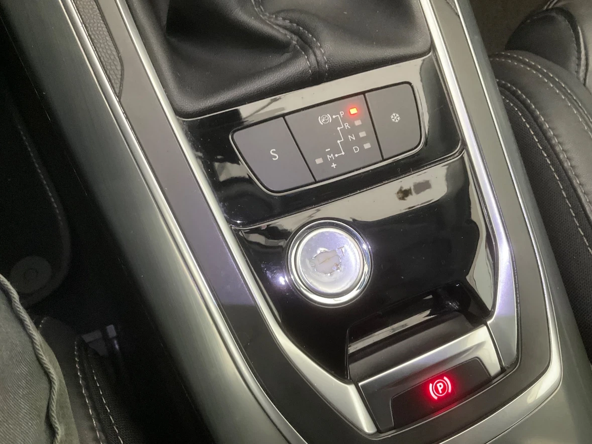 Peugeot 308  - изображение 10