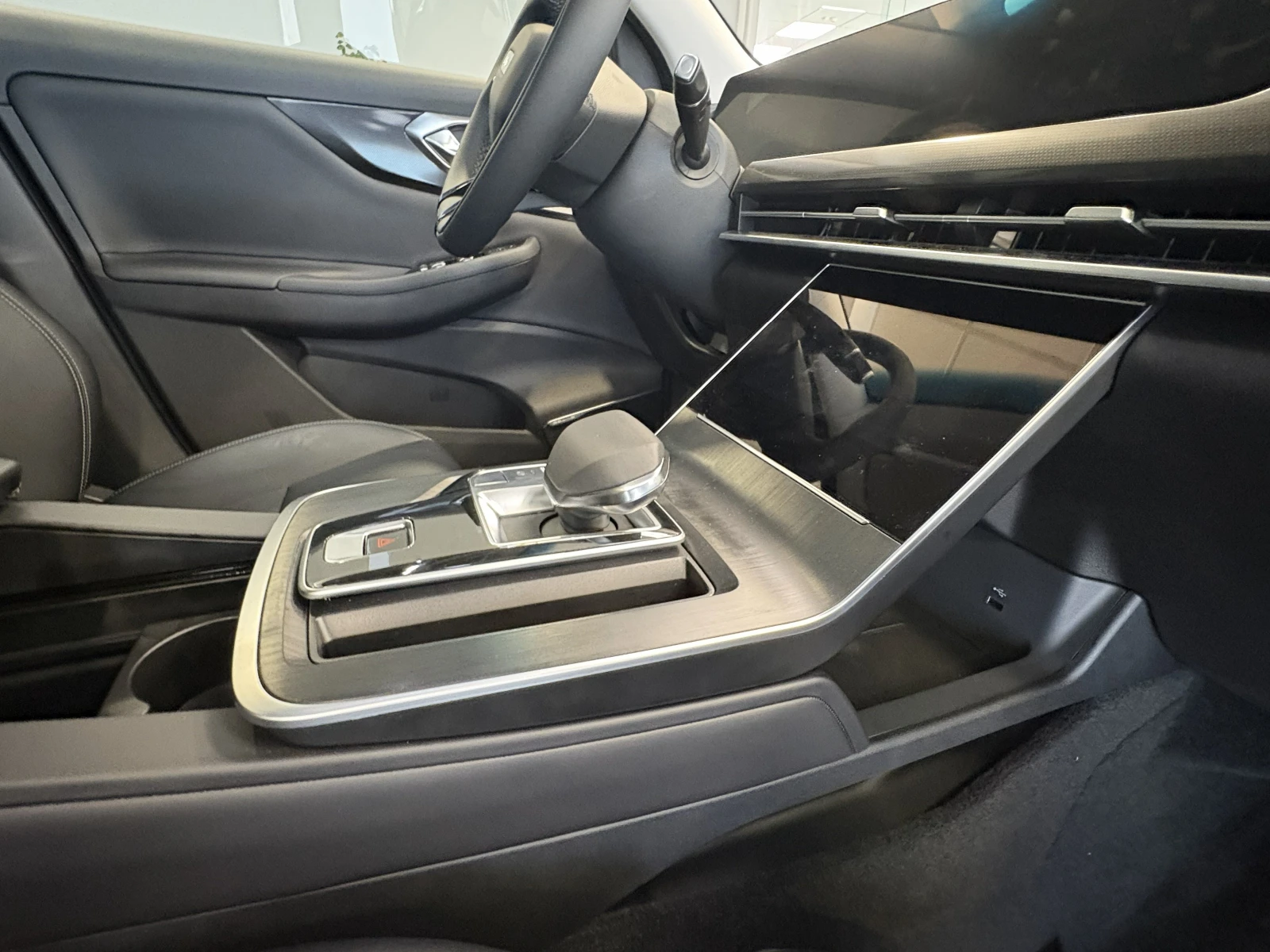 BAIC X75 | Mobile.bg � ����������� 10