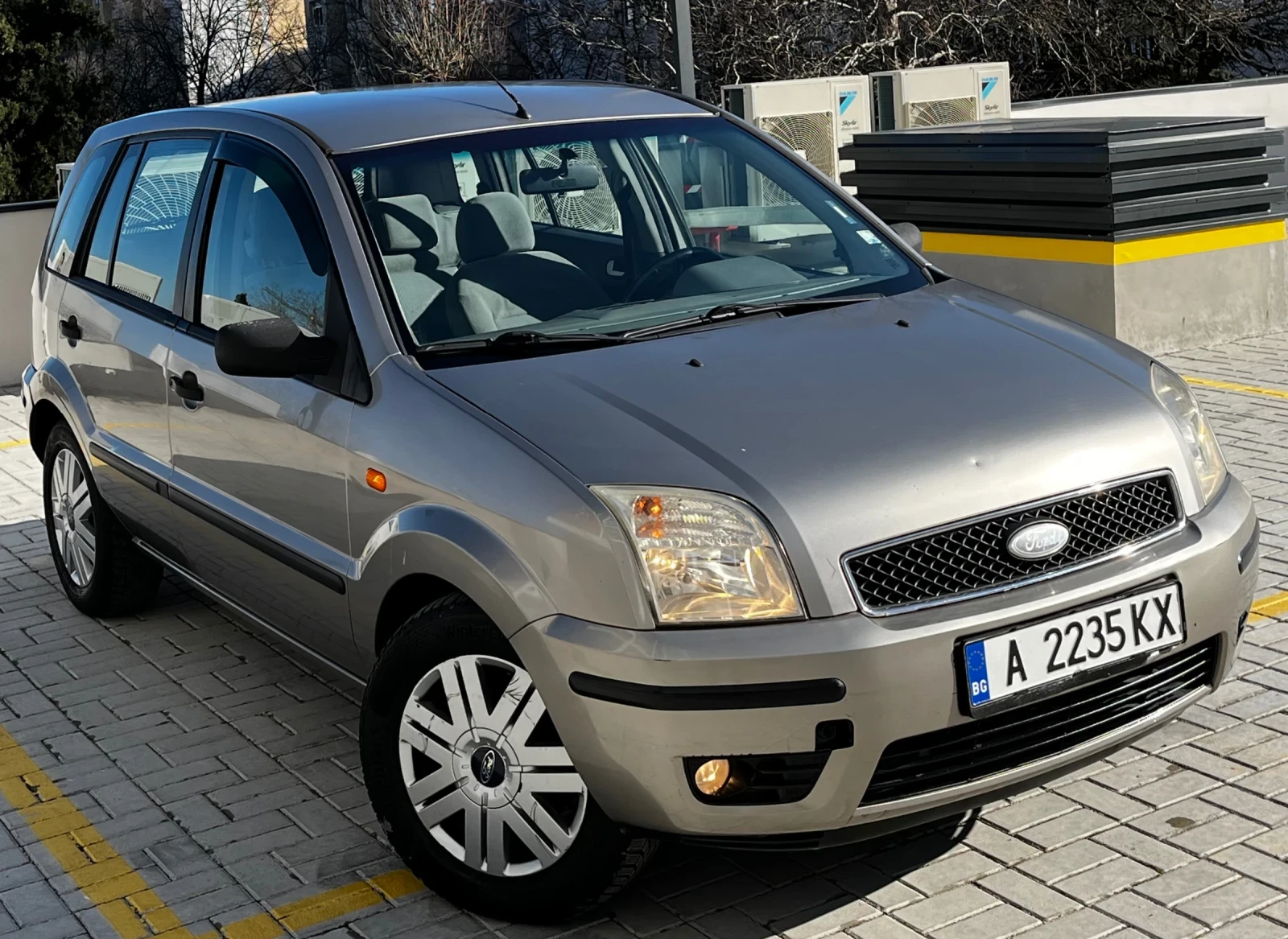 Ford Fusion 1.4TDCI/2003/Г - изображение 6