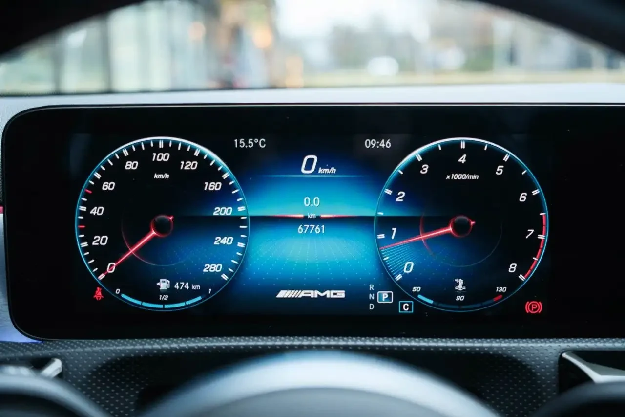 Mercedes-Benz A 35 AMG * CARFAX* ����� �� �����������*  | Mobile.bg � ����������� 12