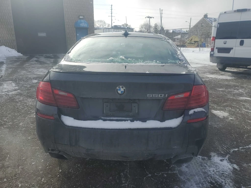 BMW 550 * 550i xDrive * CARFAX * ЦЕНА ДО БГ - изображение 4