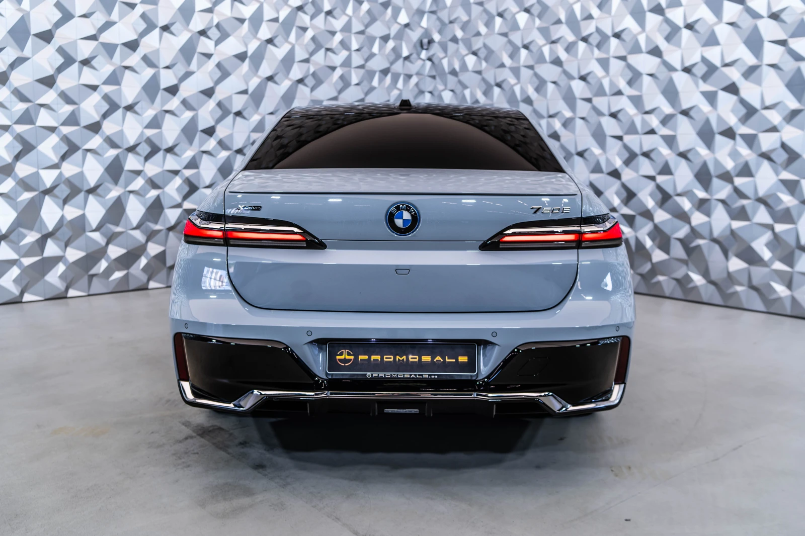 BMW 750 e xDrive Hybrid* Pano* Bowers&Wilkins | Mobile.bg � ����������� 5
