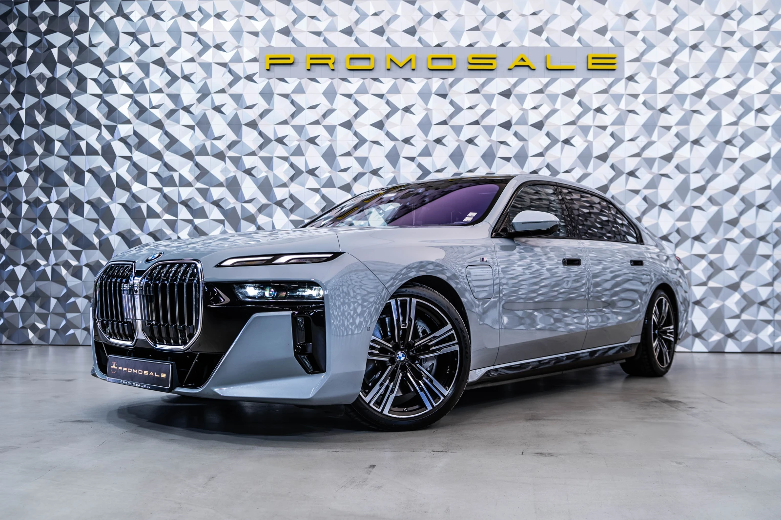BMW 750 e xDrive Hybrid* Pano* Bowers&Wilkins | Mobile.bg � ����������� 1