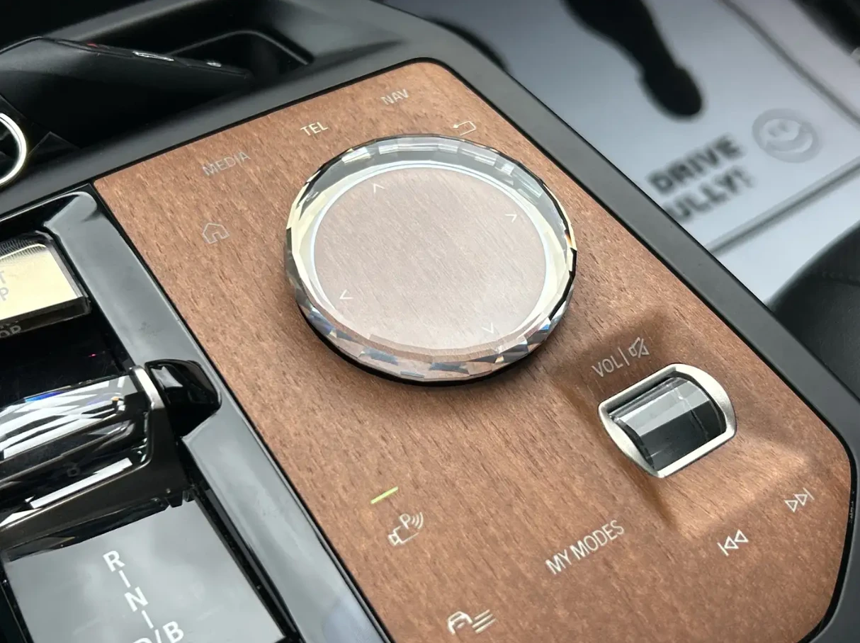 BMW iX 2022 BMW iX xDrive50, снимка 11 - Автомобили и джипове - 53817205