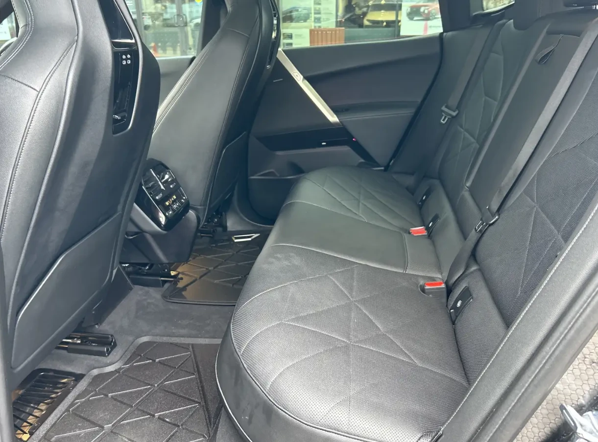 BMW iX 2022 BMW iX xDrive50, снимка 13 - Автомобили и джипове - 53817205