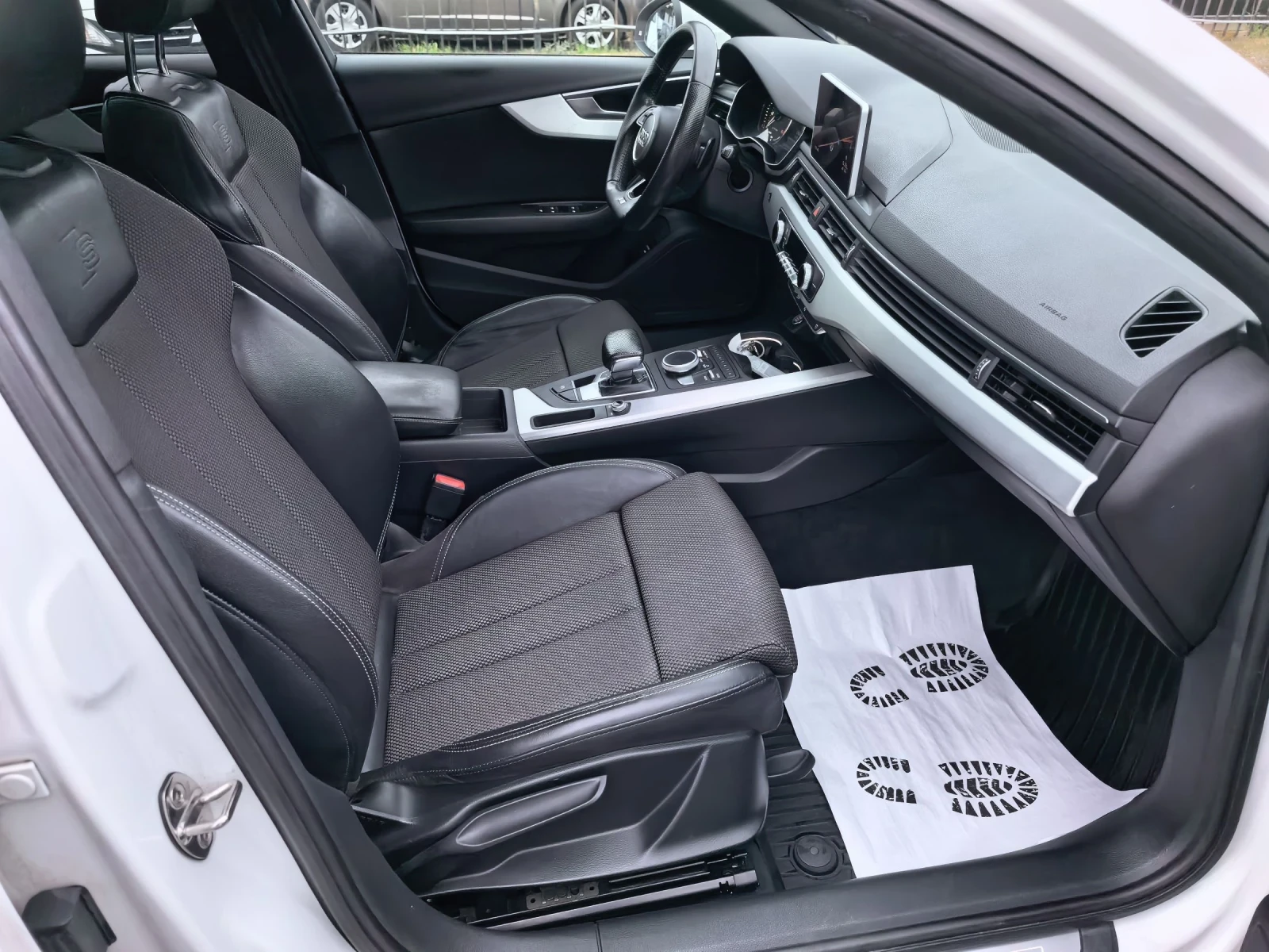 Audi A4 2, 0i S-line, снимка 11 - Автомобили и джипове - 53937609