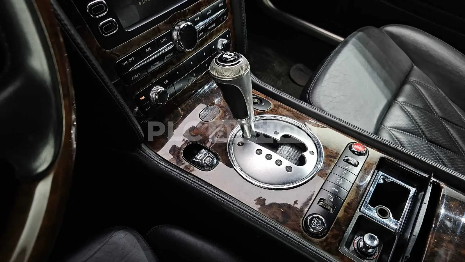 Bentley Flying Spur W12* КРАЙНА ЦЕНА, снимка 11 - Автомобили и джипове - 53965705