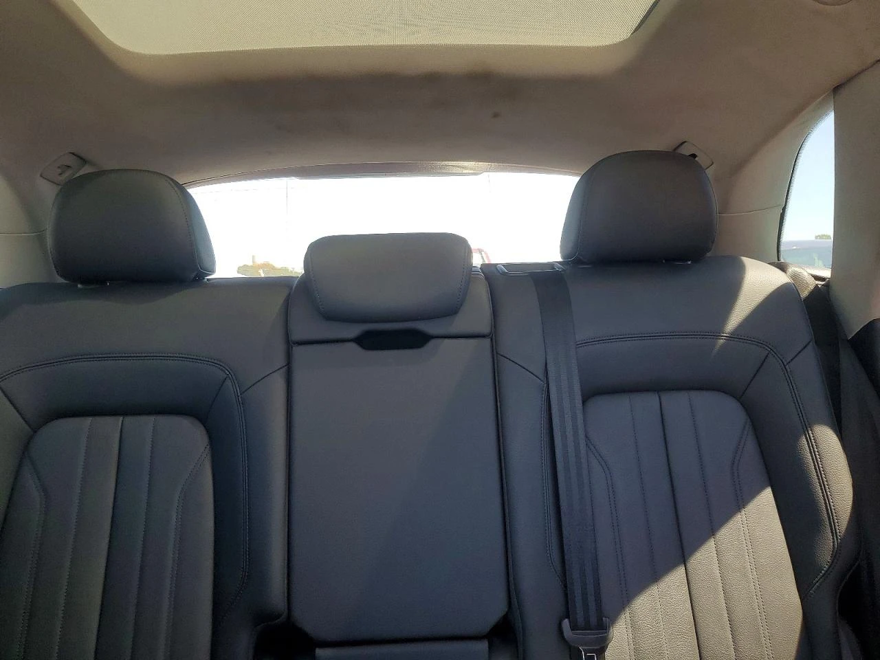 Audi Q5 PREMIUM PLUS, снимка 9 - Автомобили и джипове - 54051342