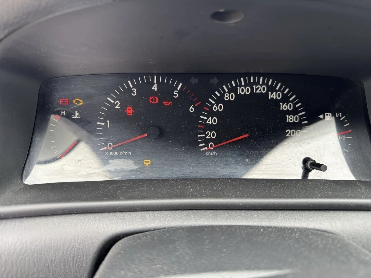 Toyota Corolla, снимка 5 - Автомобили и джипове - 54326648