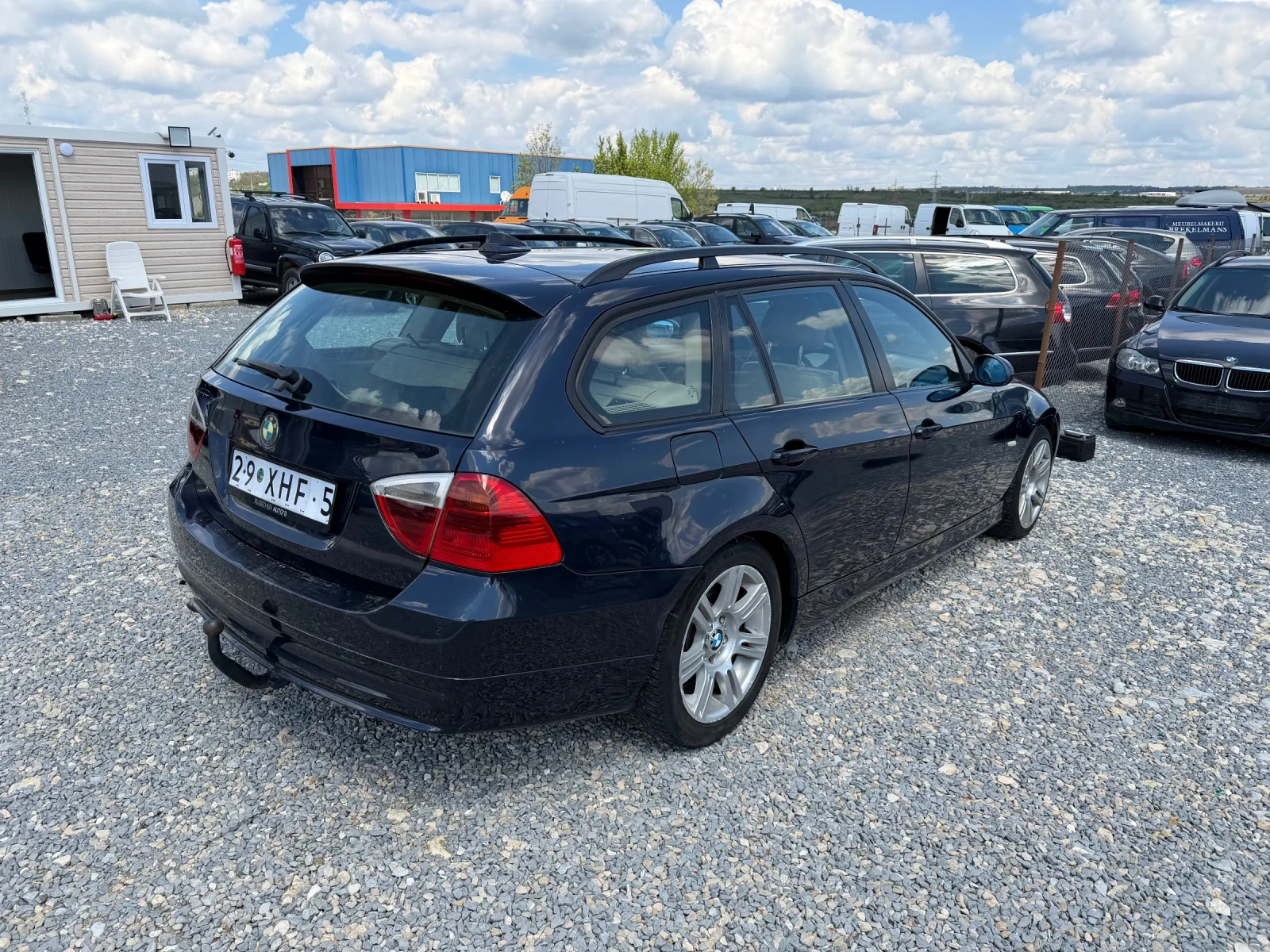 BMW 320, снимка 6 - Автомобили и джипове - 54397068
