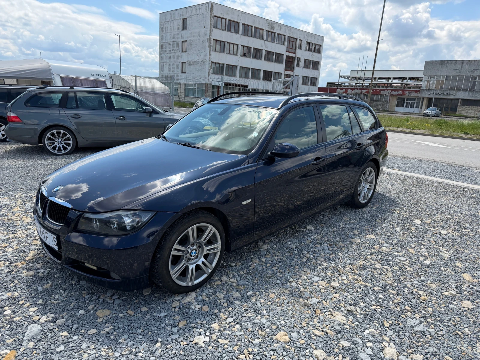 BMW 320