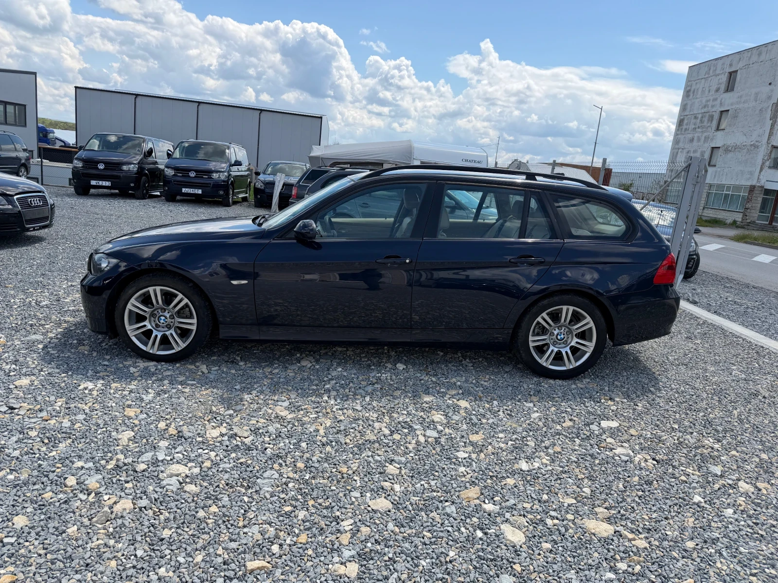 BMW 320, снимка 7 - Автомобили и джипове - 54397068
