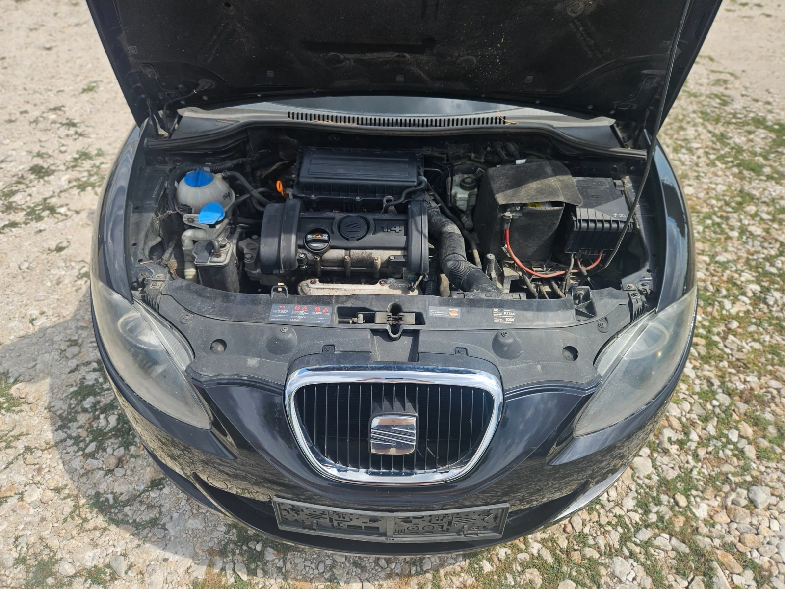 Seat Leon 1.4/LIMITED EDITION , снимка 15 - Автомобили и джипове - 54410505