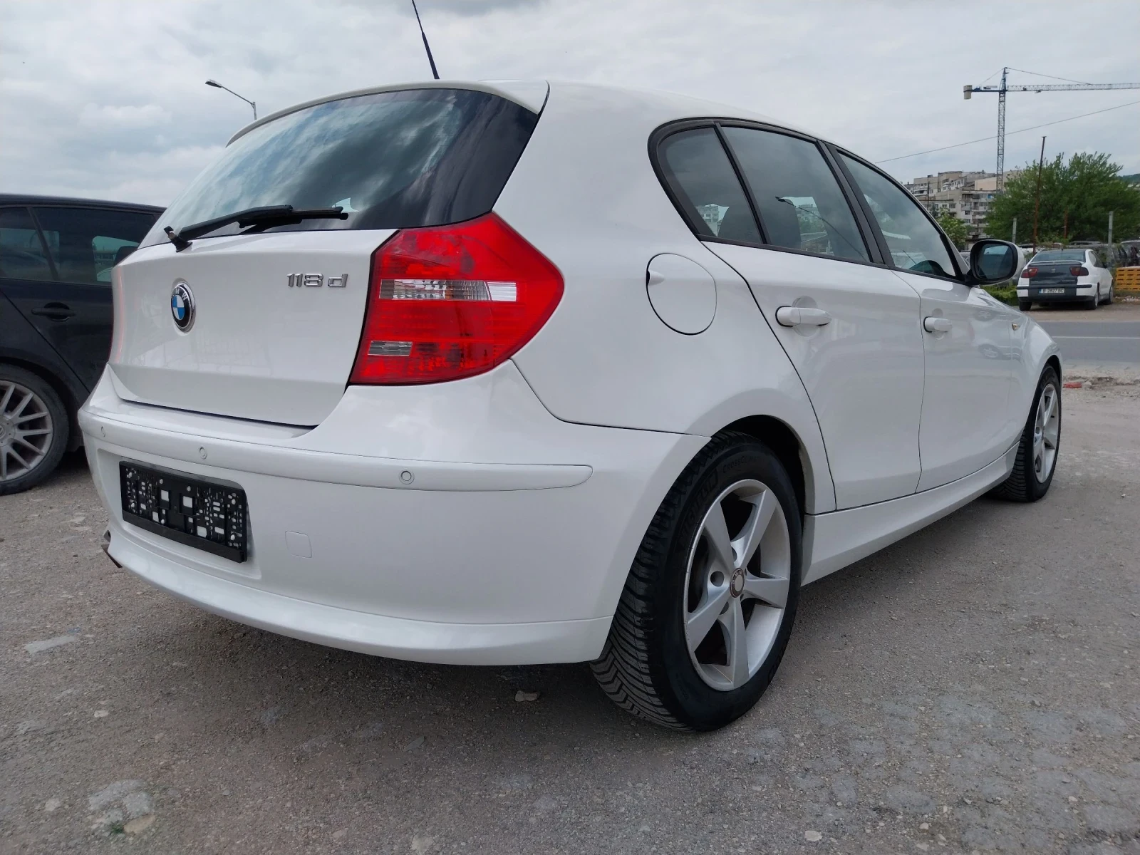 BMW 118 2.0 D | Mobile.bg � ����������� 7