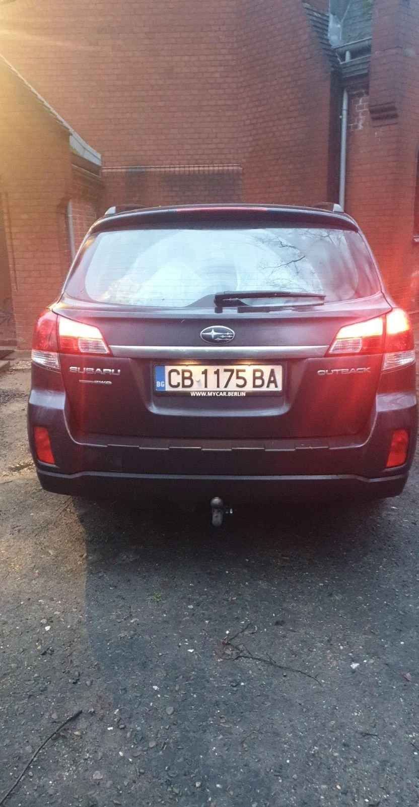 Subaru Outback 2.5 Бензин газ , снимка 5 - Автомобили и джипове - 54730971