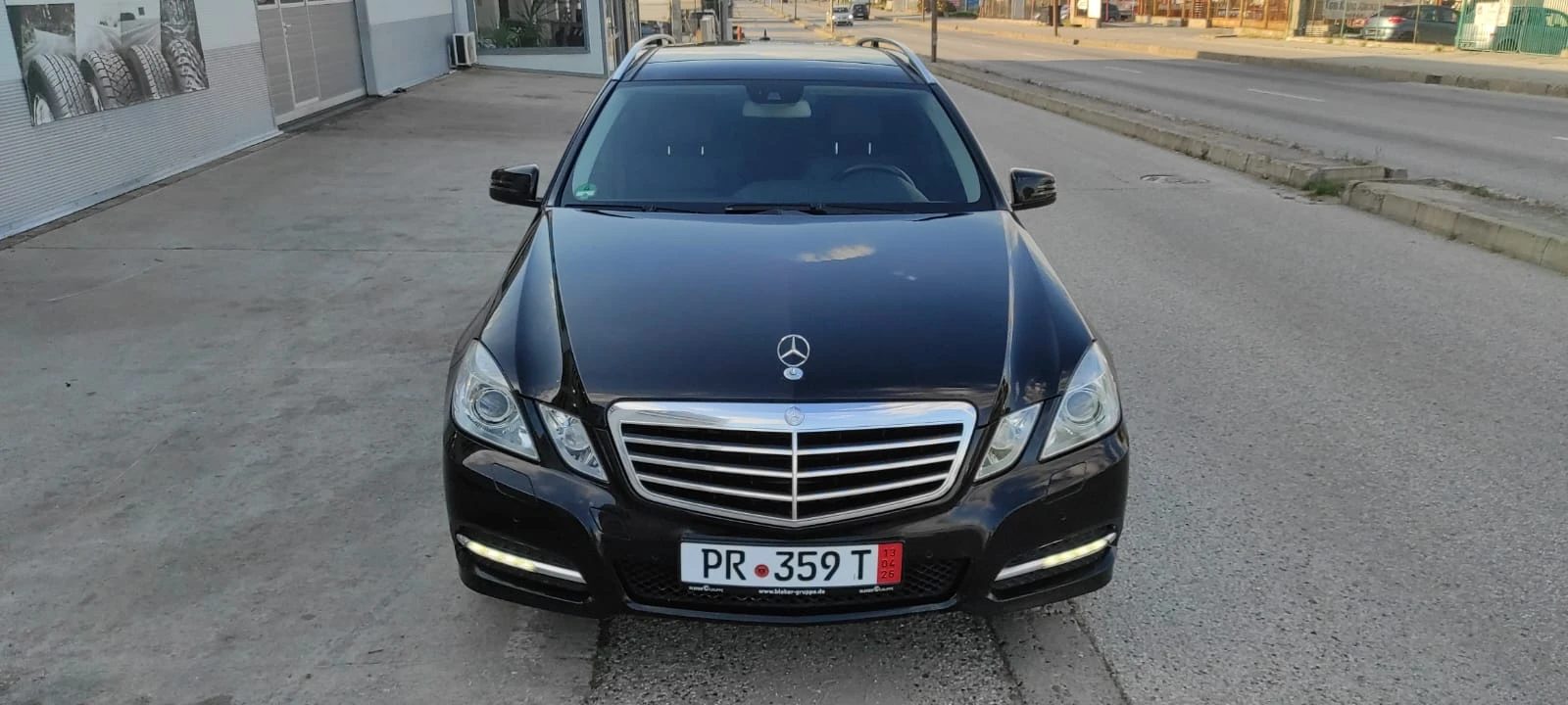 Mercedes-Benz E 350 4MATIC/AIRMATIC, снимка 16 - Автомобили и джипове - 54838657