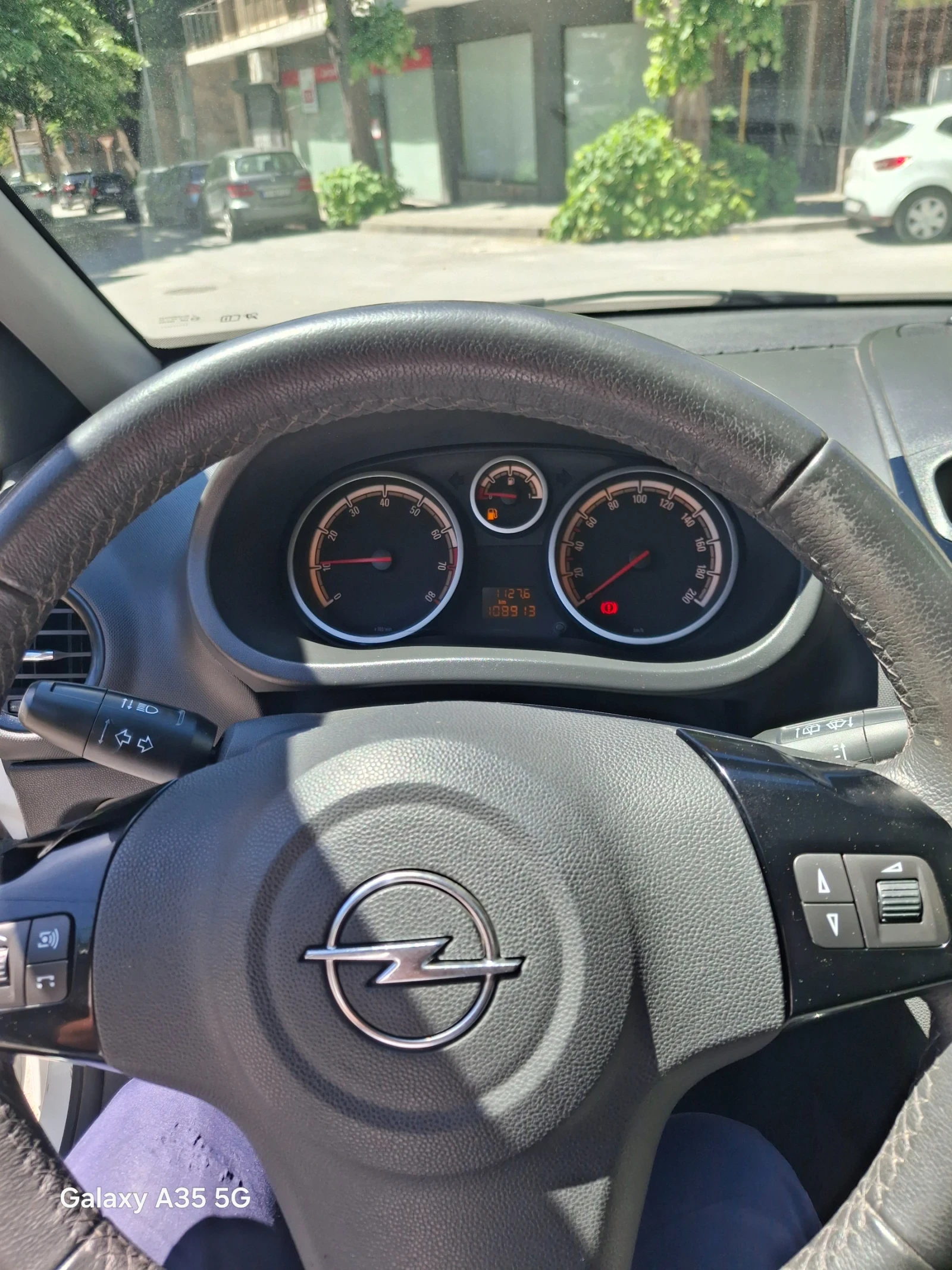 Opel Corsa, снимка 5 - Автомобили и джипове - 54984718