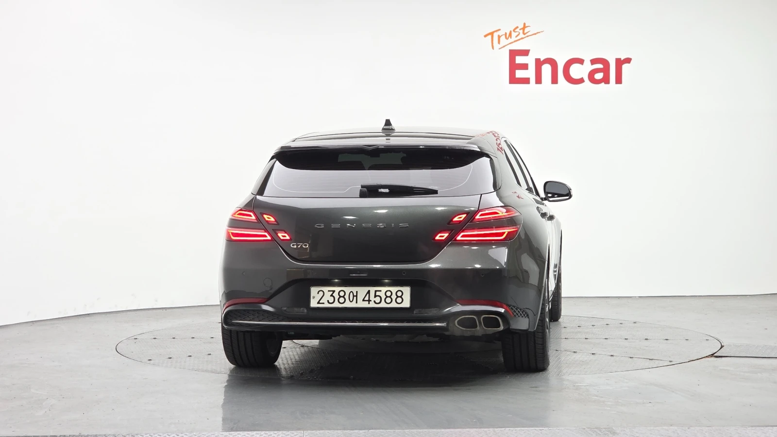 Genesis G70 Shooting Brake 2.0T* ДИСТРОНИК* ПОДГРЕВ* ОБУДХВАНЕ, снимка 4 - Автомобили и джипове - 55039005