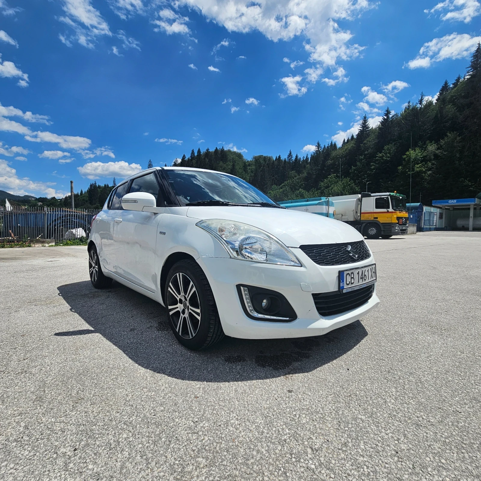 Suzuki Swift 1.3 ddis.Facelift, снимка 3 - Автомобили и джипове - 55241708