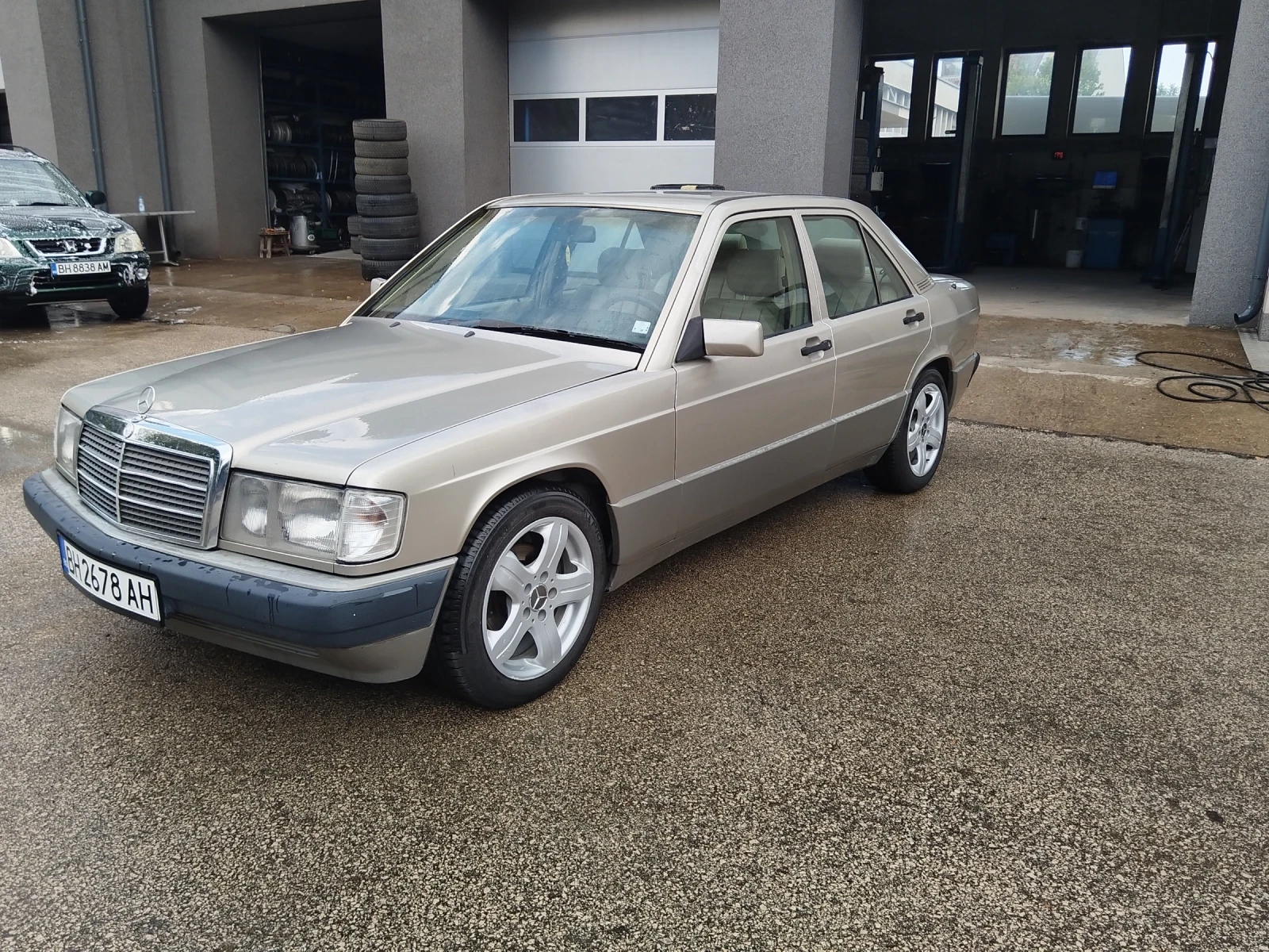 Mercedes-Benz 190, снимка 6 - Автомобили и джипове - 55578449