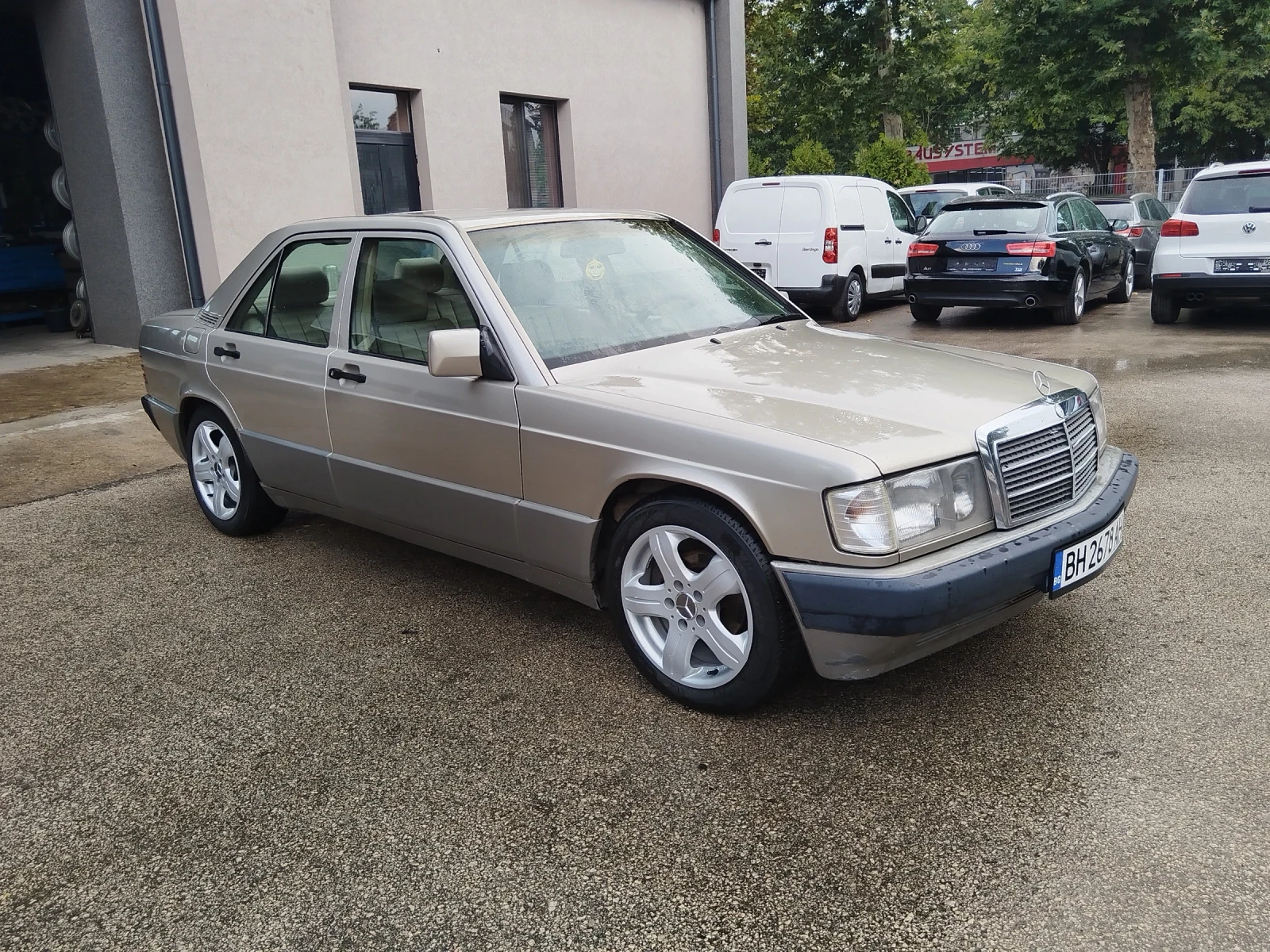 Mercedes-Benz 190, снимка 5 - Автомобили и джипове - 55578449