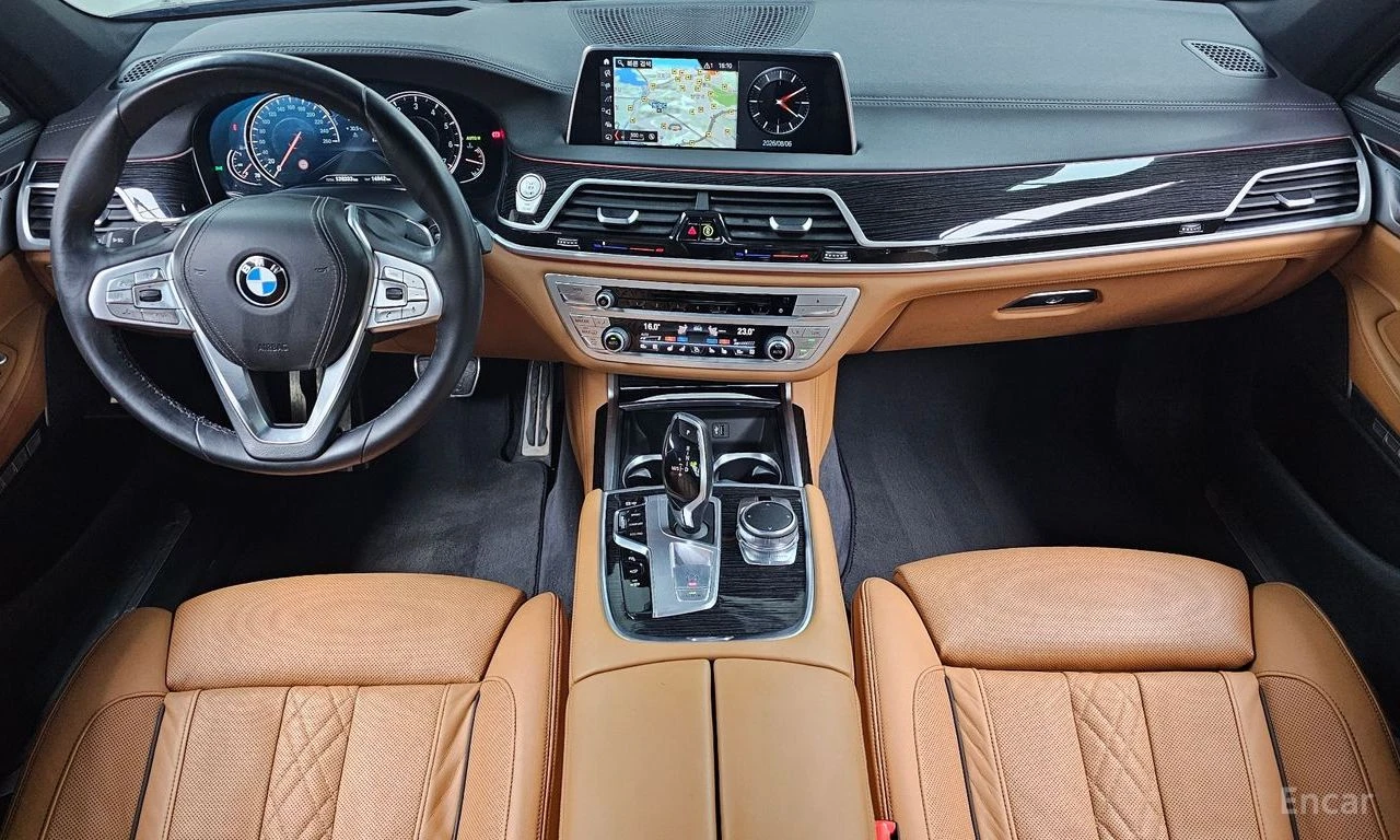 BMW 740 LI* XDRIVE* M* SPORT* HARMON* KARDON* ОБДУХВАНЕ* Д, снимка 7 - Автомобили и джипове - 55706709