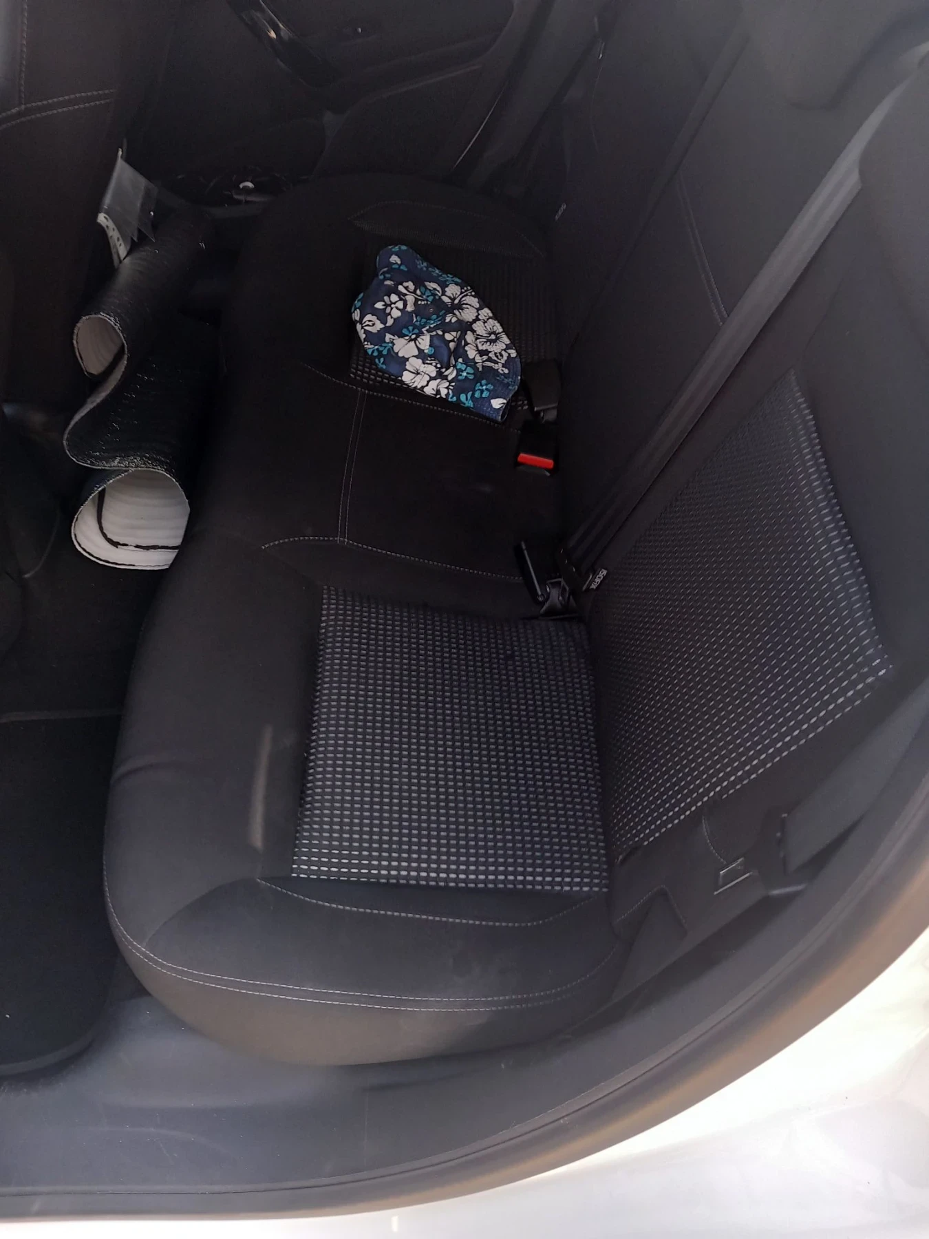 Peugeot 208 1.2, снимка 5 - Автомобили и джипове - 55846698