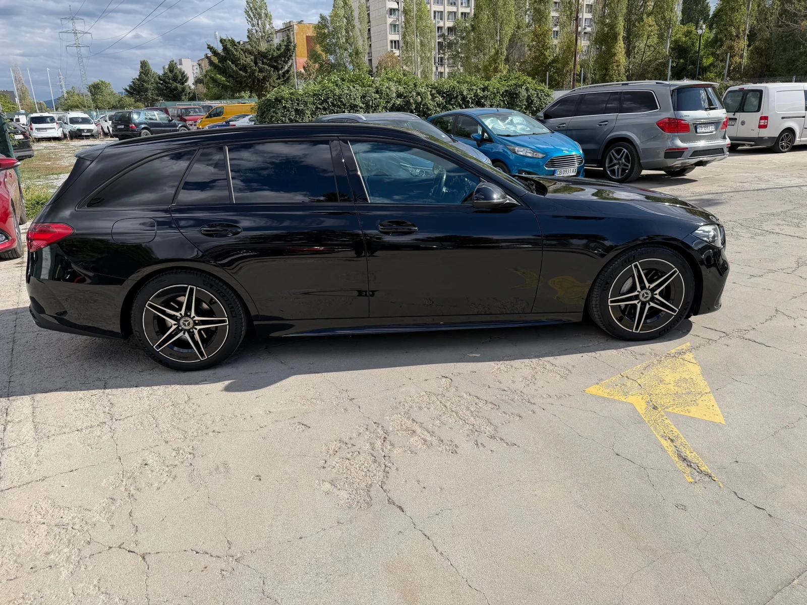 Mercedes-Benz C 220 4Matic AMG, снимка 6 - Автомобили и джипове - 56194267