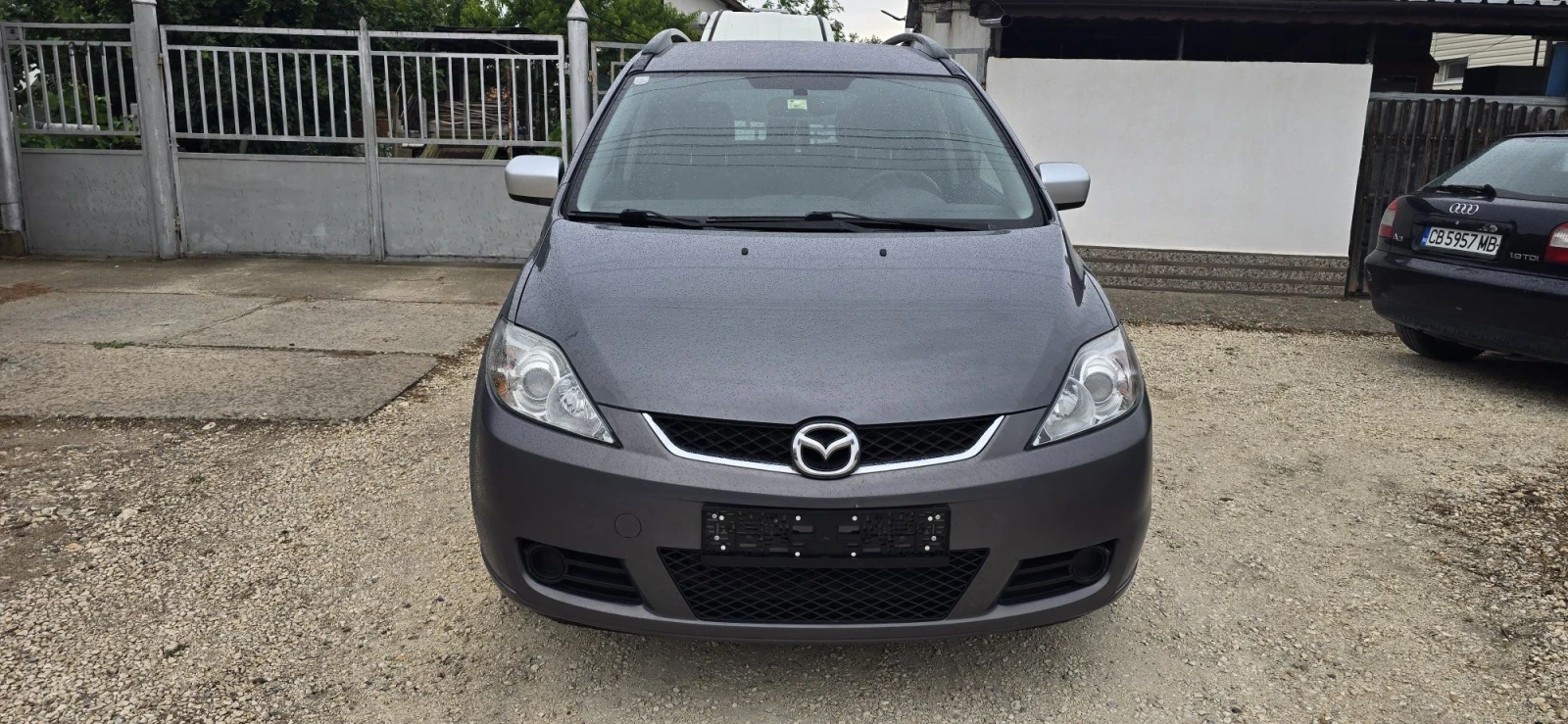 Mazda 5 1.8i, снимка 8 - Автомобили и джипове - 56515709
